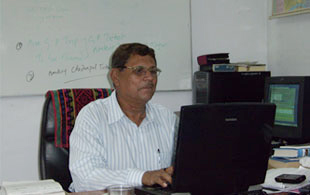 Dr M. B. Chughtai